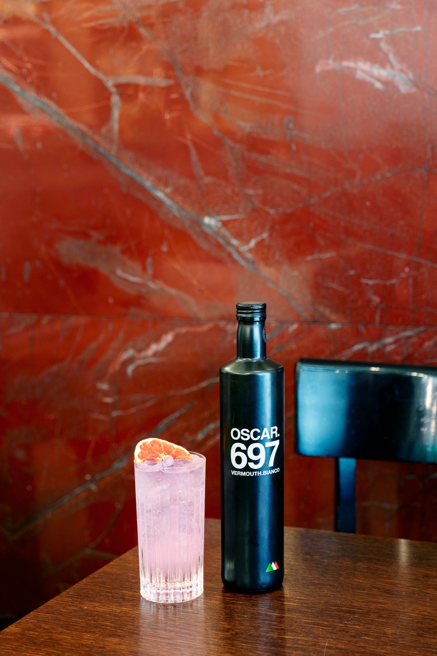 Oscar 697 Blanco Vermouth 16% ABV